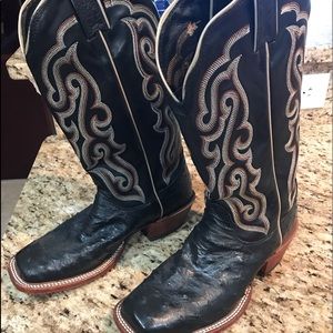 Nocona Boots